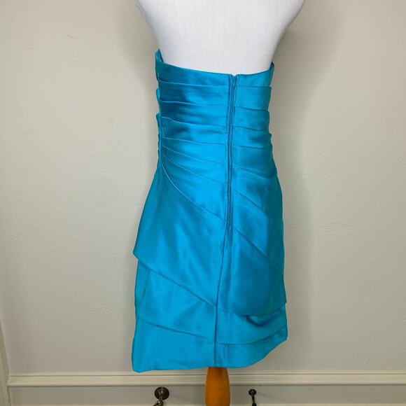 David's Bridal Turquoise Blue Satin Cocktail Dress Ruched Sz 8 - Picture 2 of 9